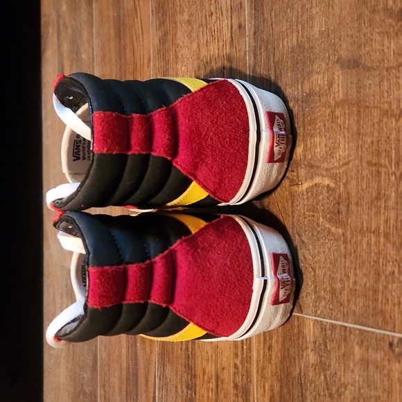 Women Vans - Picture 4 of 13